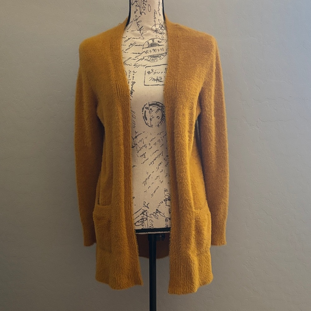 89th & Madison Mustard Open-Front Cardigan
